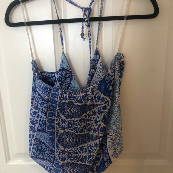 Blue patterned halter top - Picture 3 of 4